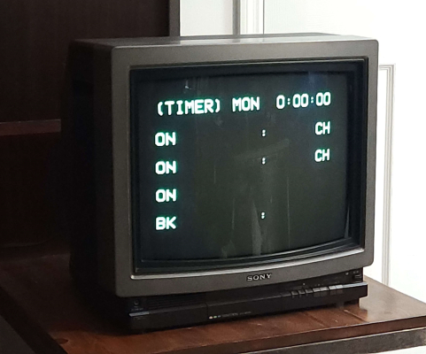 Sony KV-18TR1