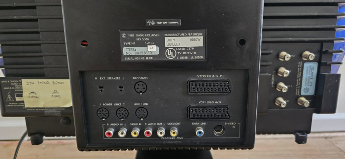 Bang & Olufsen Beovision MX5500 (NTSC)