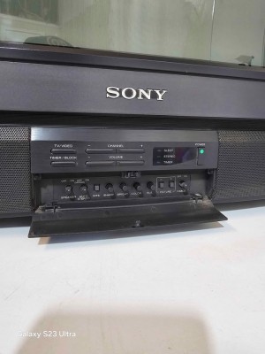 Sony KV-27TS30
