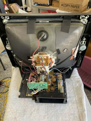 Insignia NS-F24TV