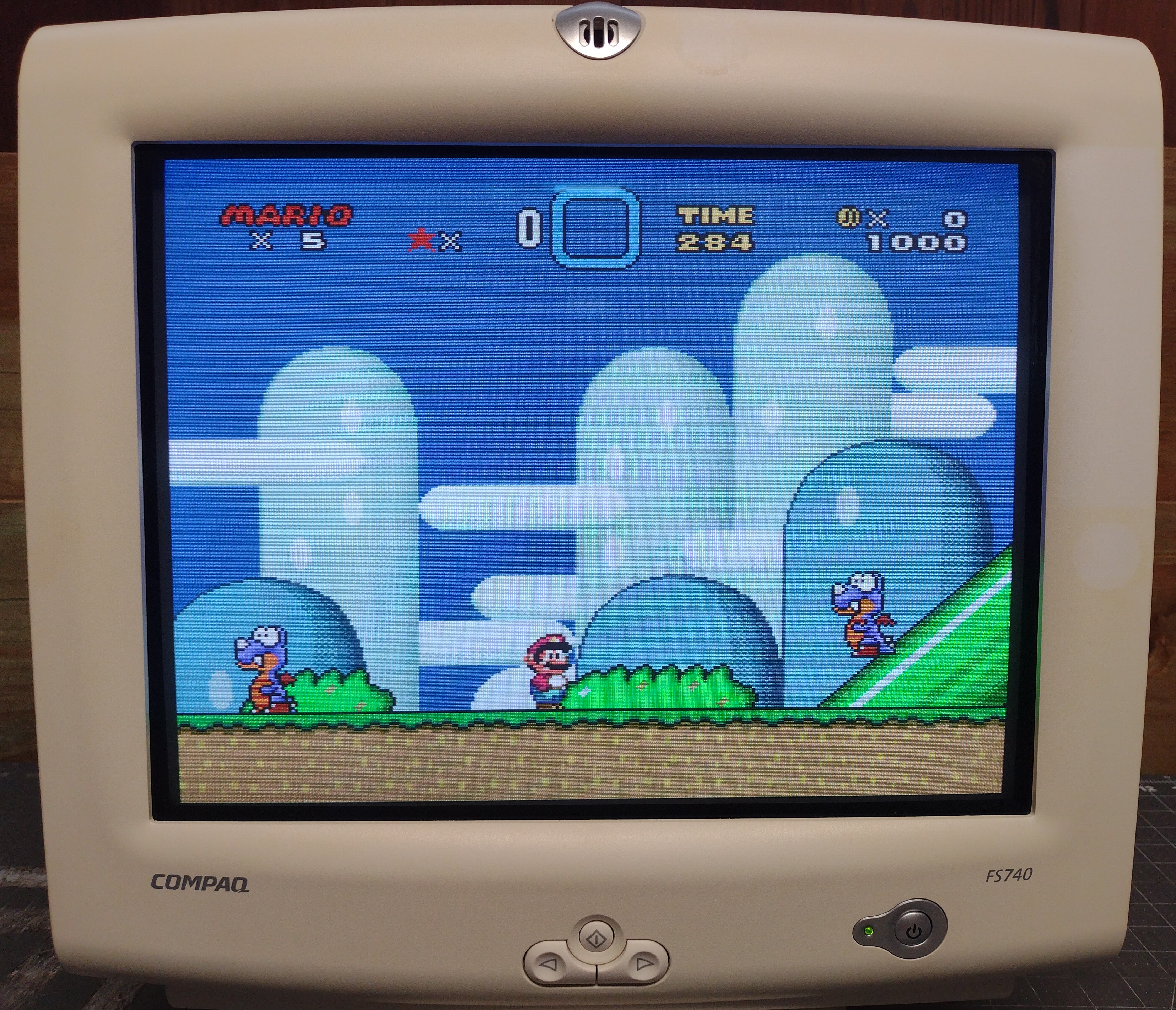 Compaq FS740 (CO1064) | CRT Database