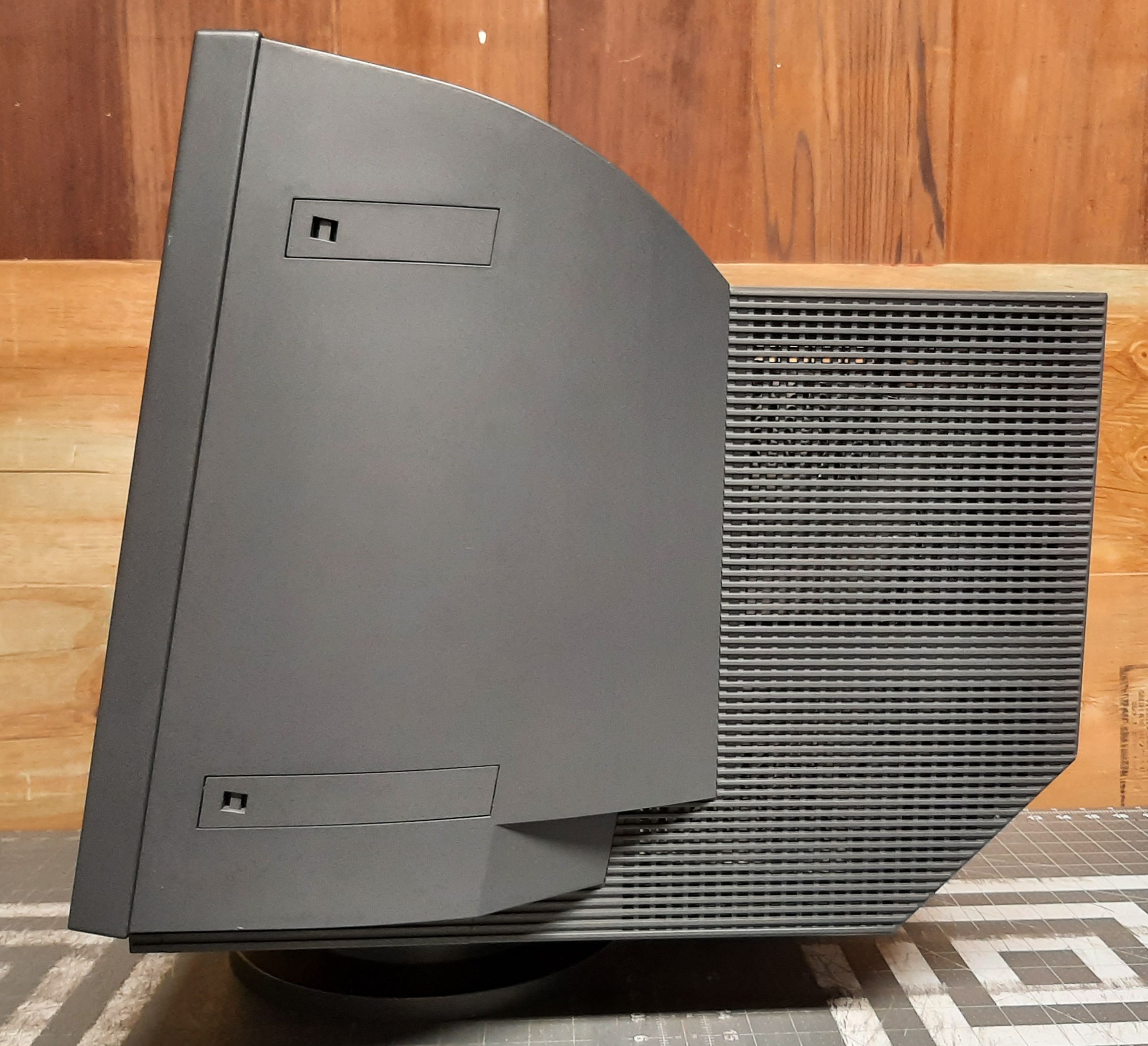 P260 IBM P260 | CRT Database