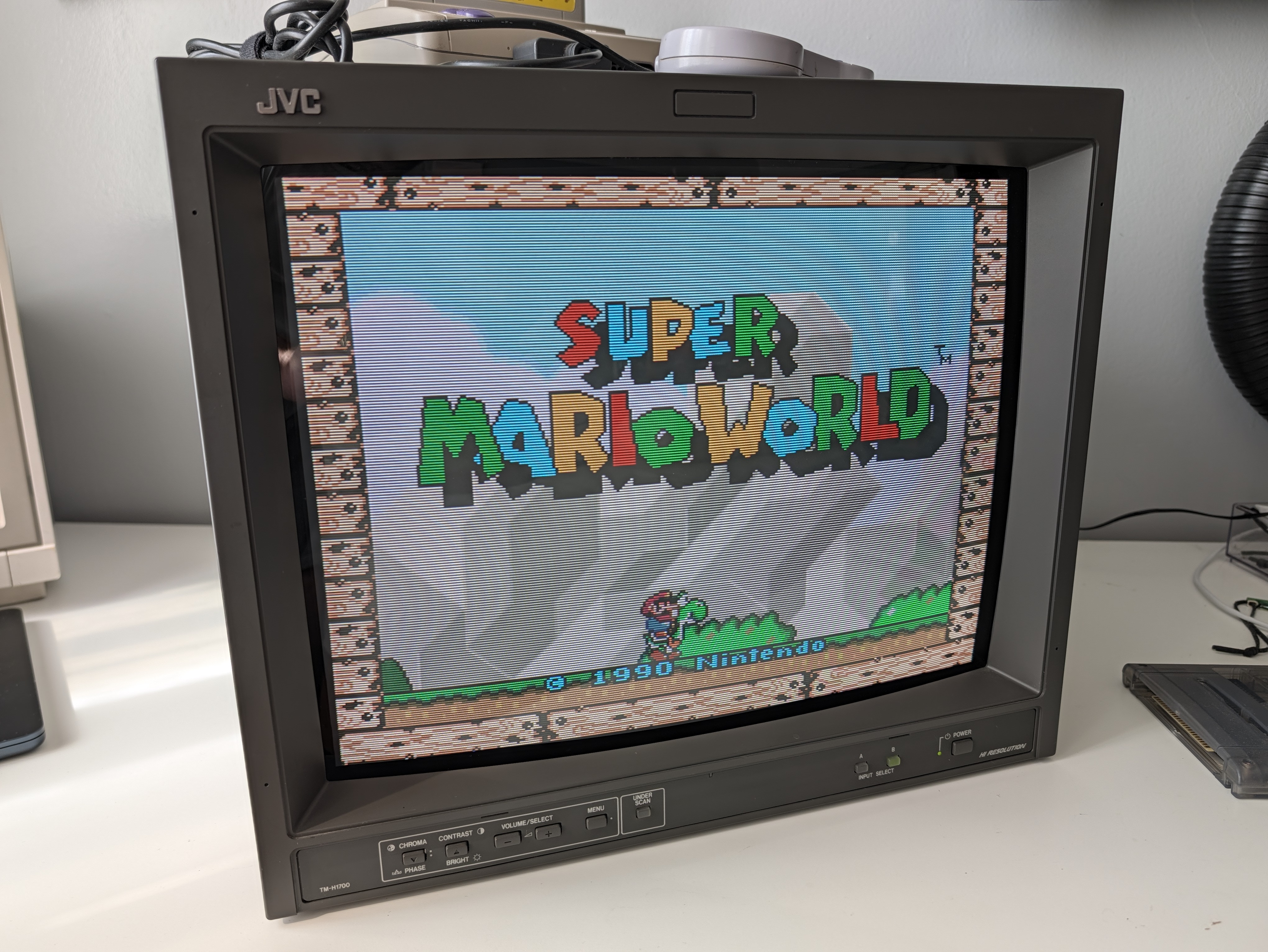 1*e様 【17インチ】業務用ブラウン管テレビ Victor TM-H1700 JVC TM-H1700G | CRT Database